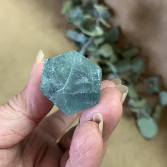 Purple and Green Fluorite Tower with Big Rainbows (gem quality) - Picture 6 of 7